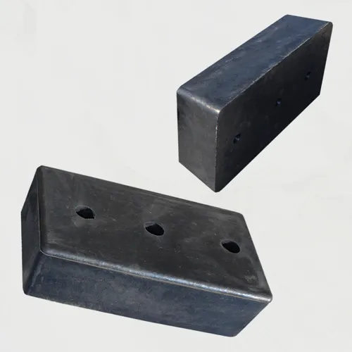 Gumový doraz na rampu 400 x 250 x 100 mm - 3 otvory